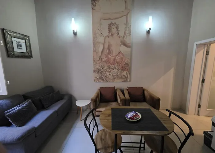 Charming Escape Unesco Area * バレッタ